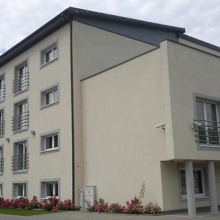 Via Appia Hotell Raszyn Exteriör bild